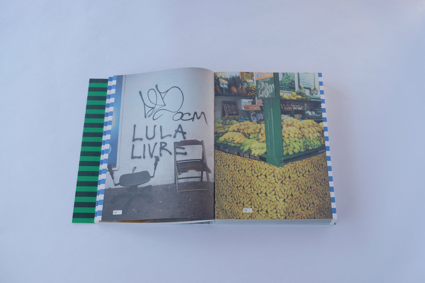 Art Book 『 CROSS CULTURAL CHAIRS: 8 CHAIRS FROM 8 COUNTRIES: DIVERSIFYING MODERN SEATING by Matteo Guarnaccia 』