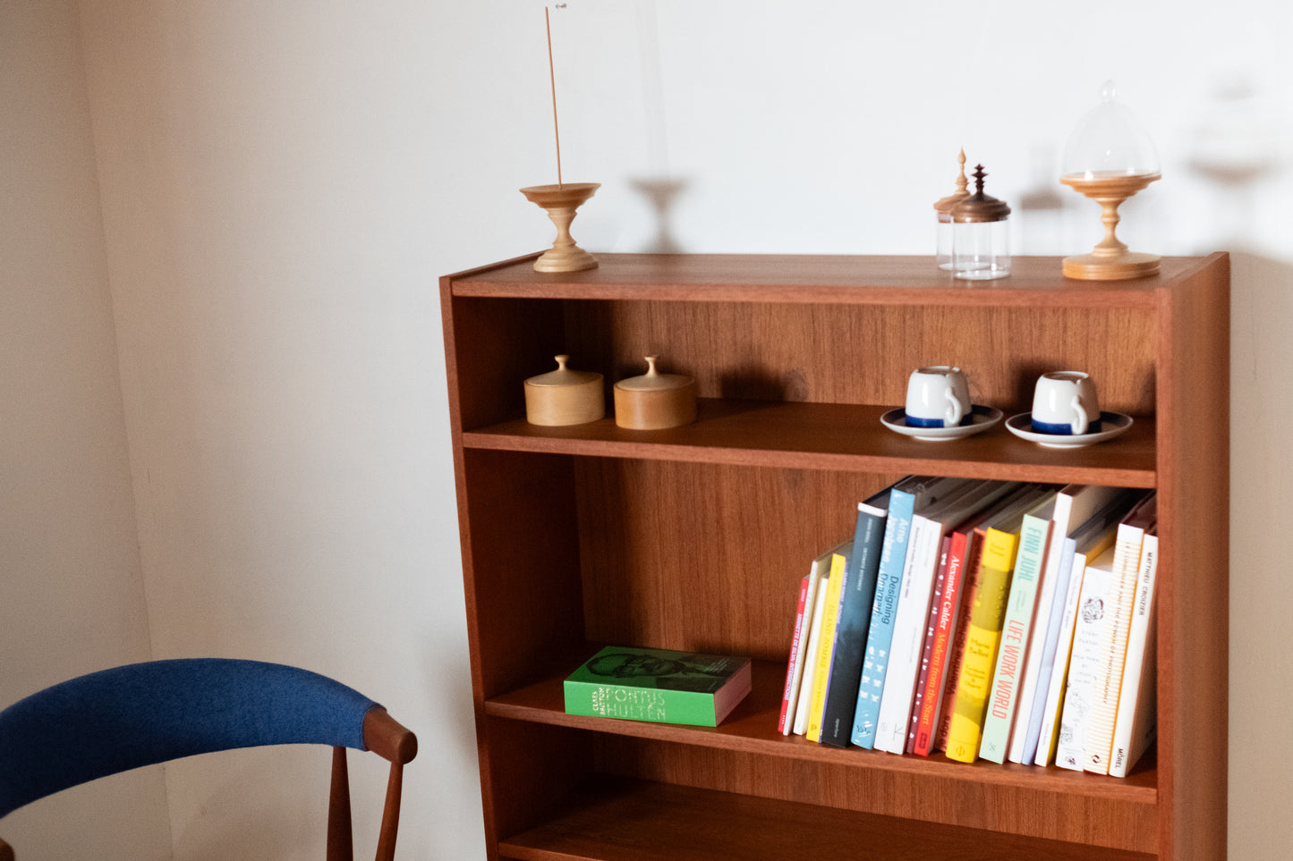 Book shelf