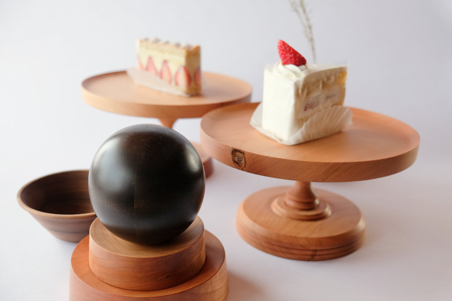 Cake Stand Cherry (Shipping incl.)