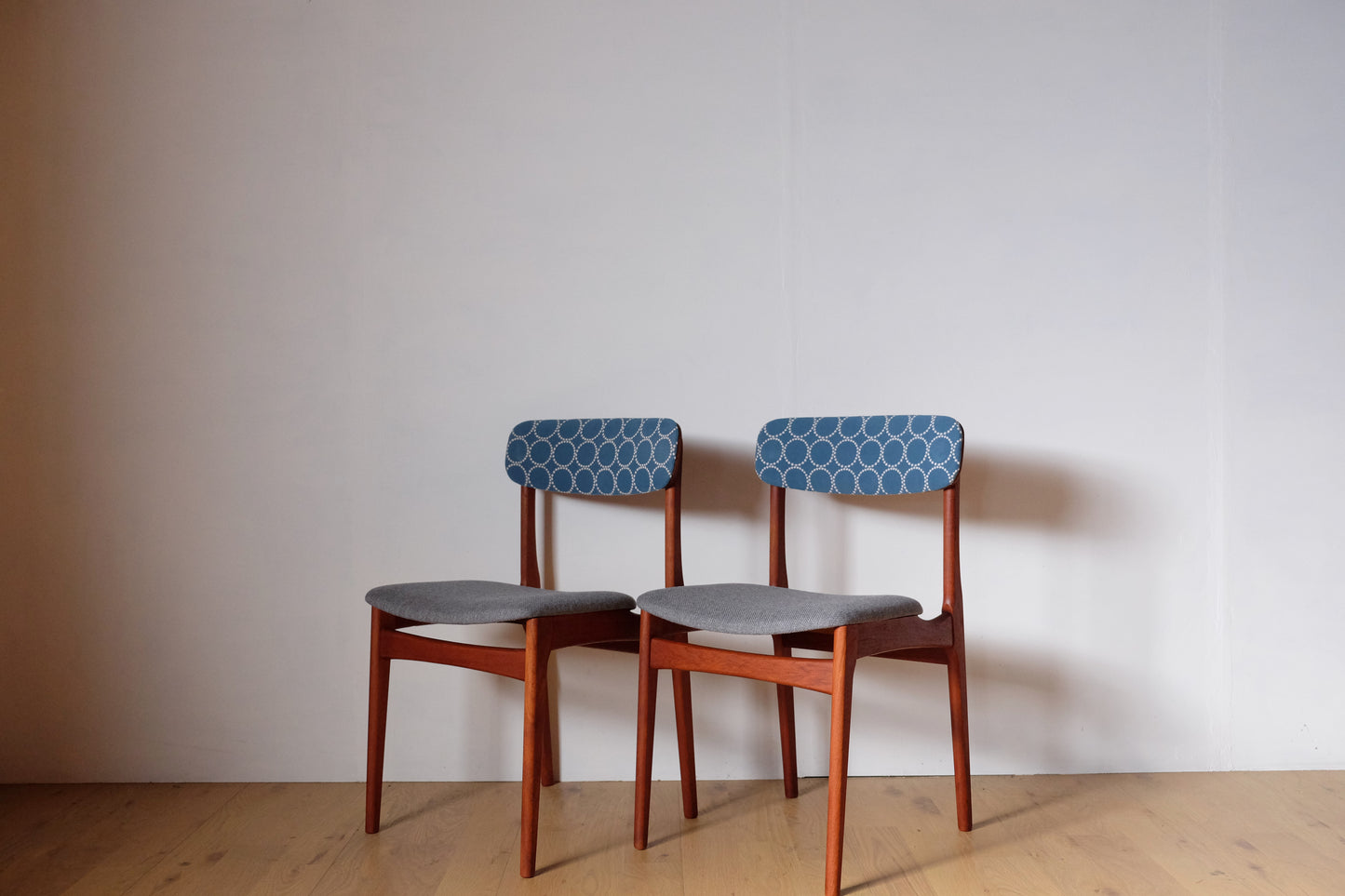 Dining chair Set of 2 chairs