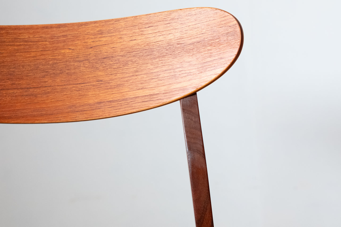 Dining chair