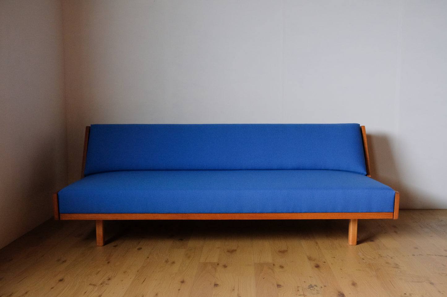Day bed