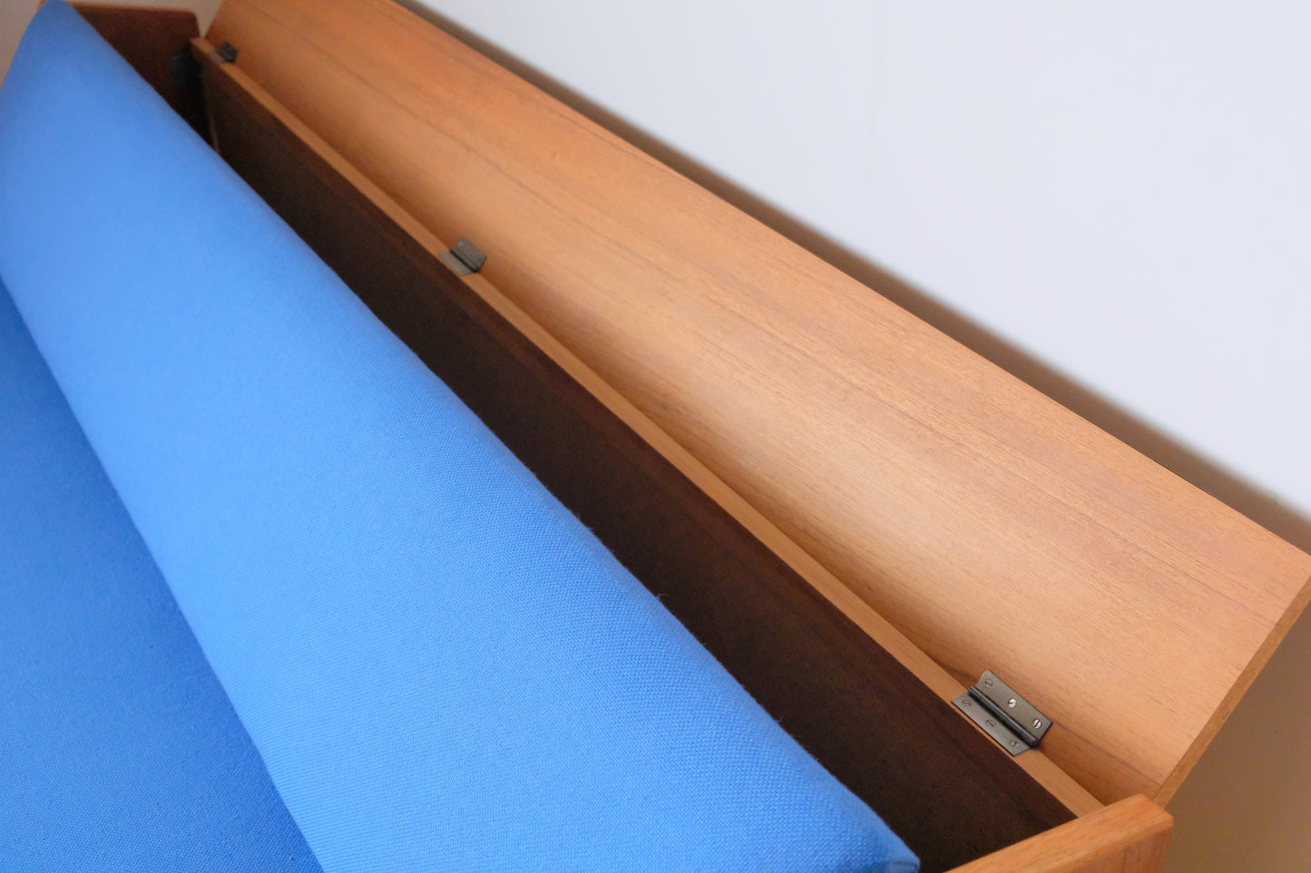 Day bed
