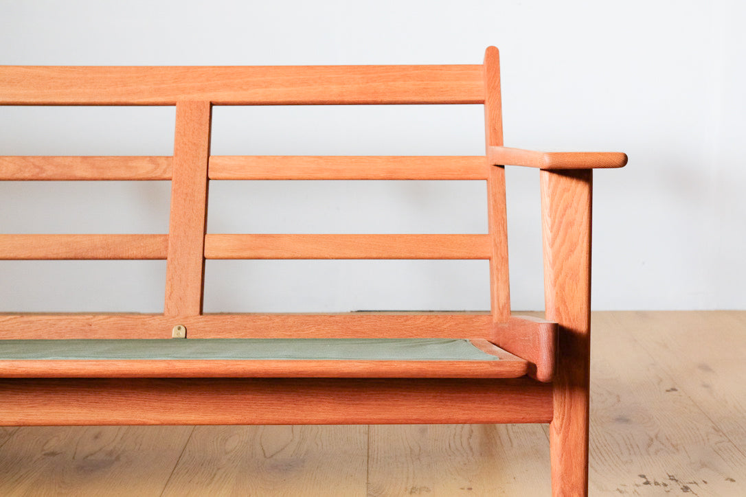 Hans J Wegner GE290 3seater (Fabric selection available)