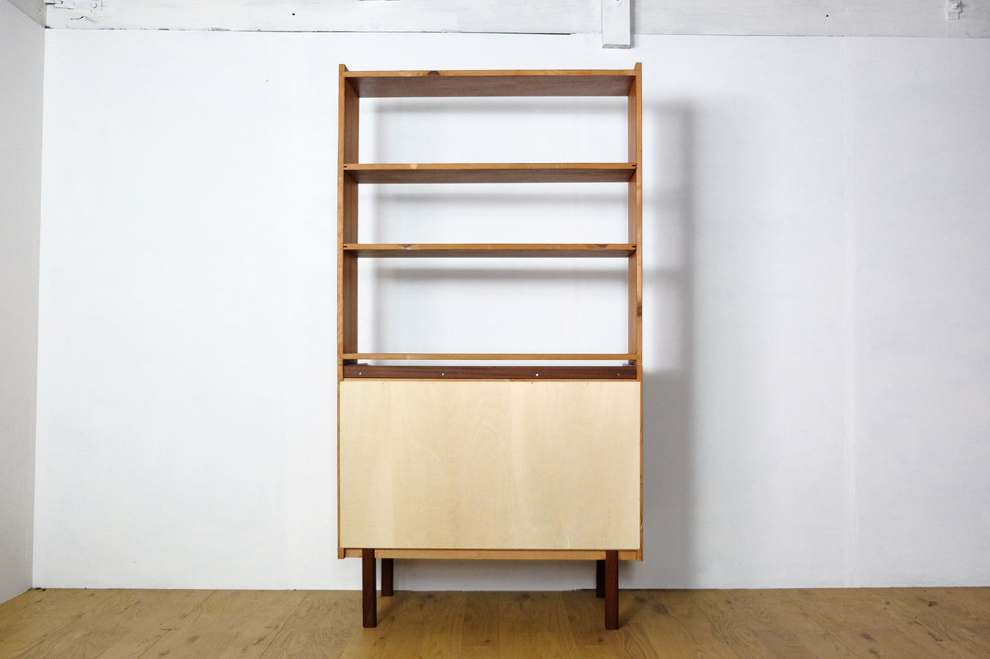 High Shelf