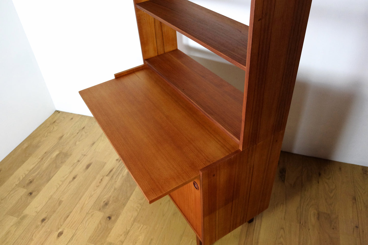 High Shelf