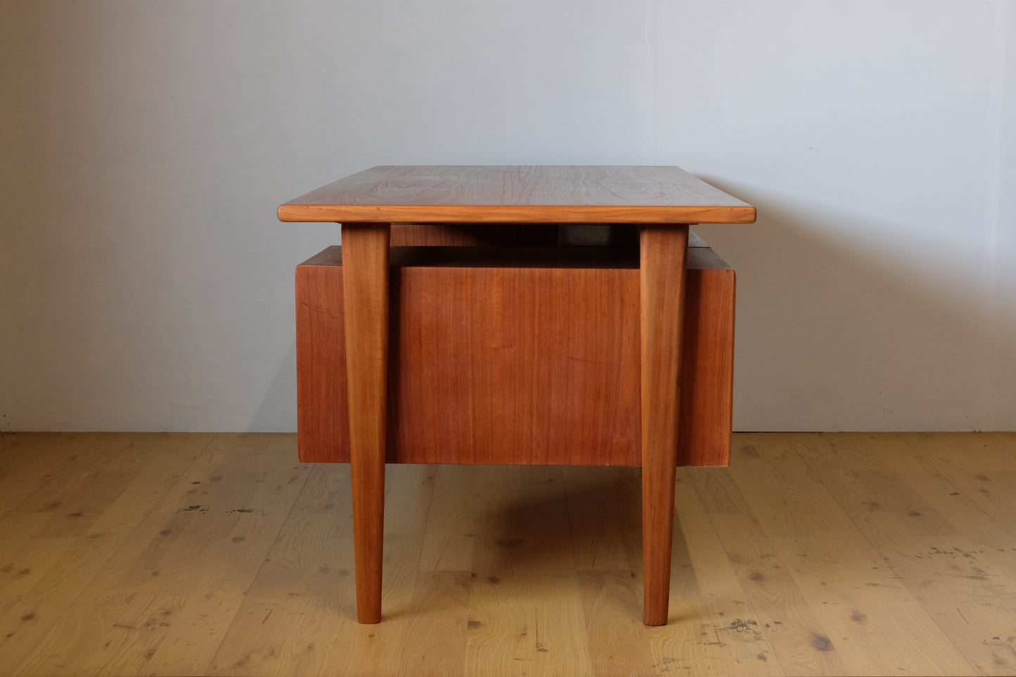 Kai Kristiansen Desk