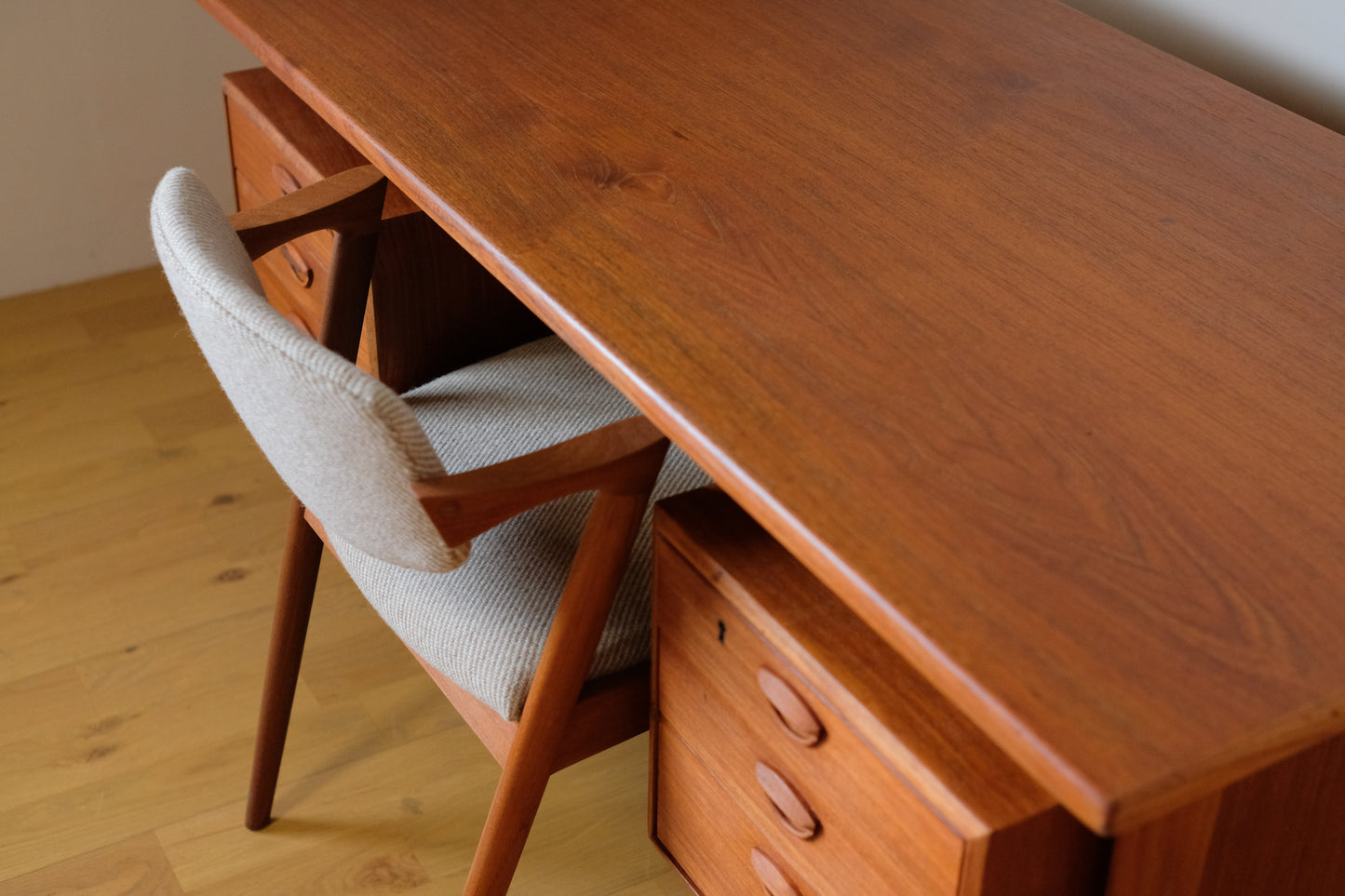 Kai Kristiansen Desk