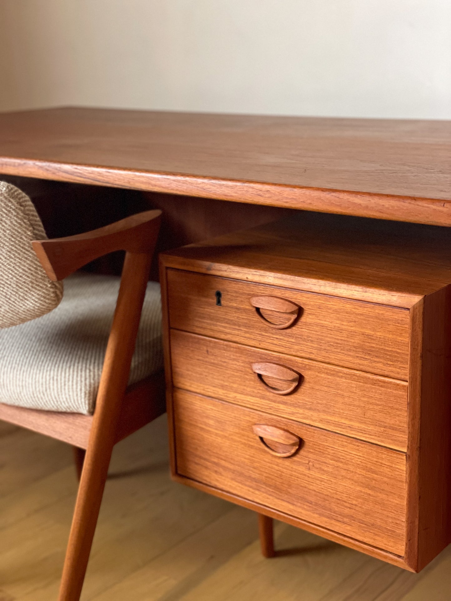 Kai Kristiansen Desk