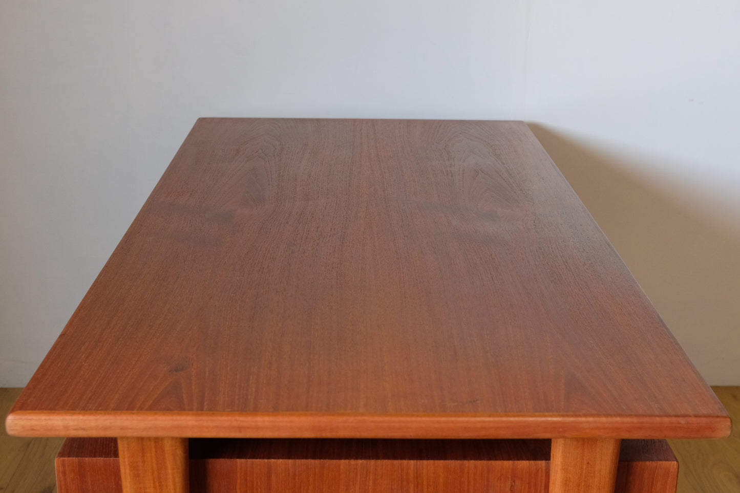 Kai Kristiansen Desk