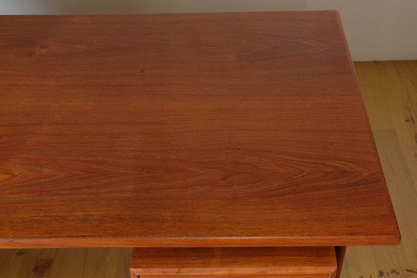 Kai Kristiansen Desk