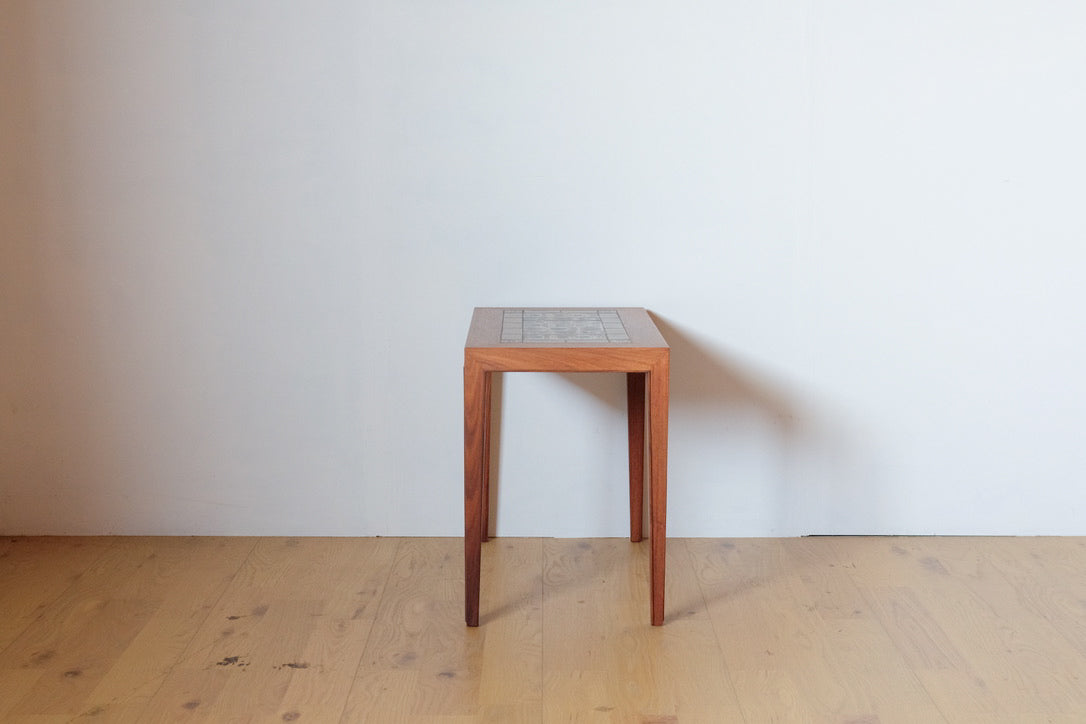 Royal Copenhagen Nest table