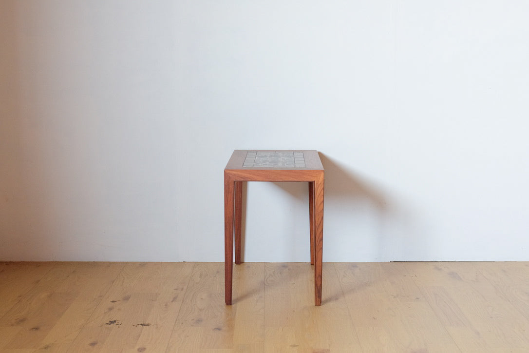 Royal Copenhagen Nest table