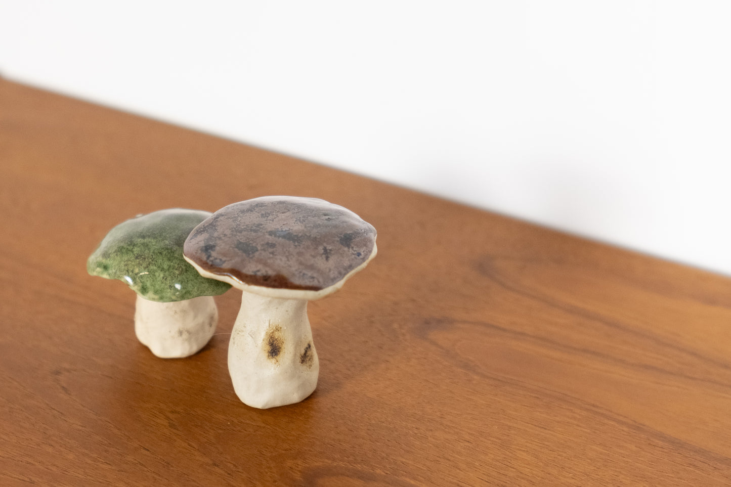 Object (Shipping incl.)