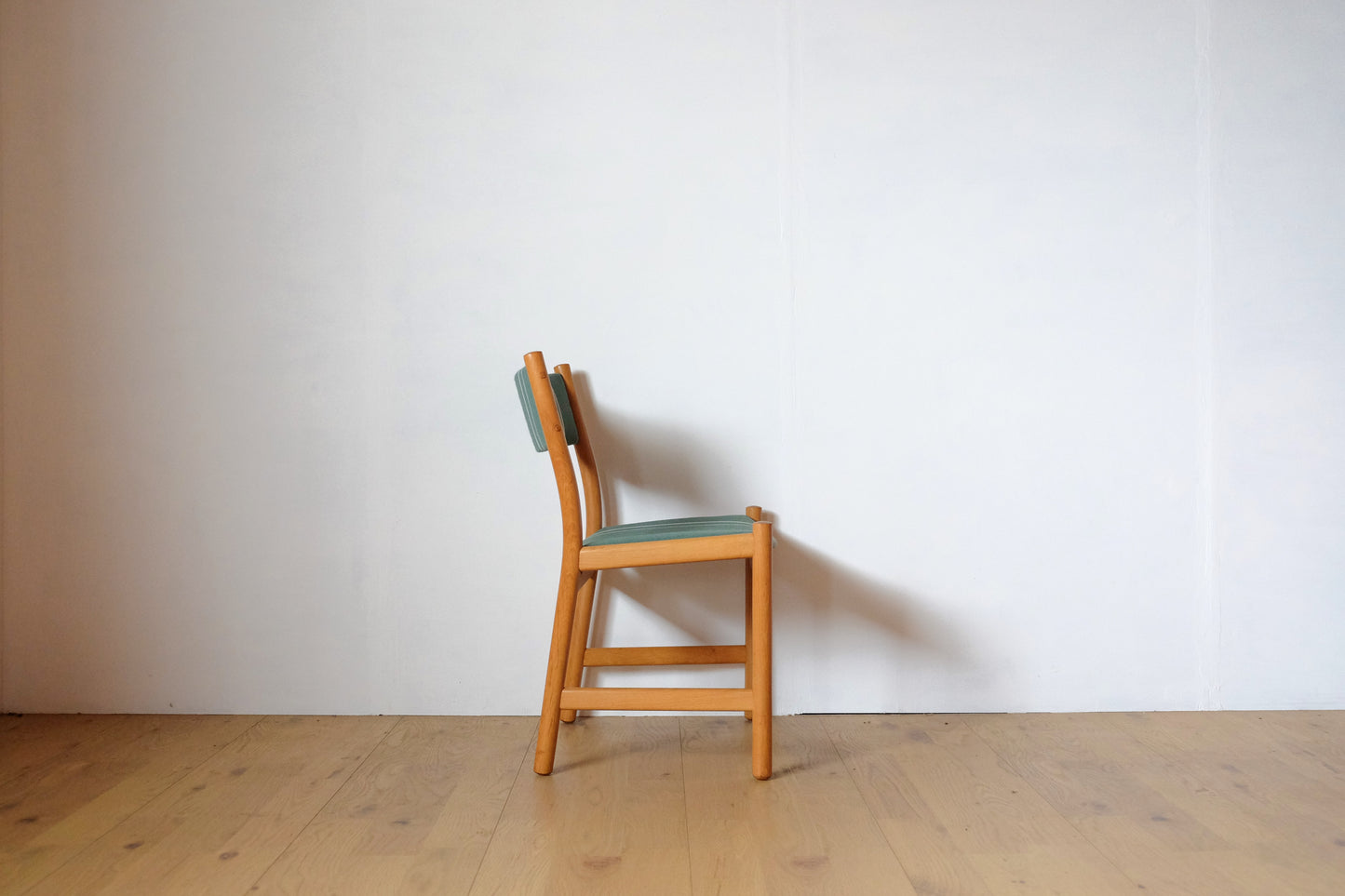 Hans J Wegner CH51 Dining chair