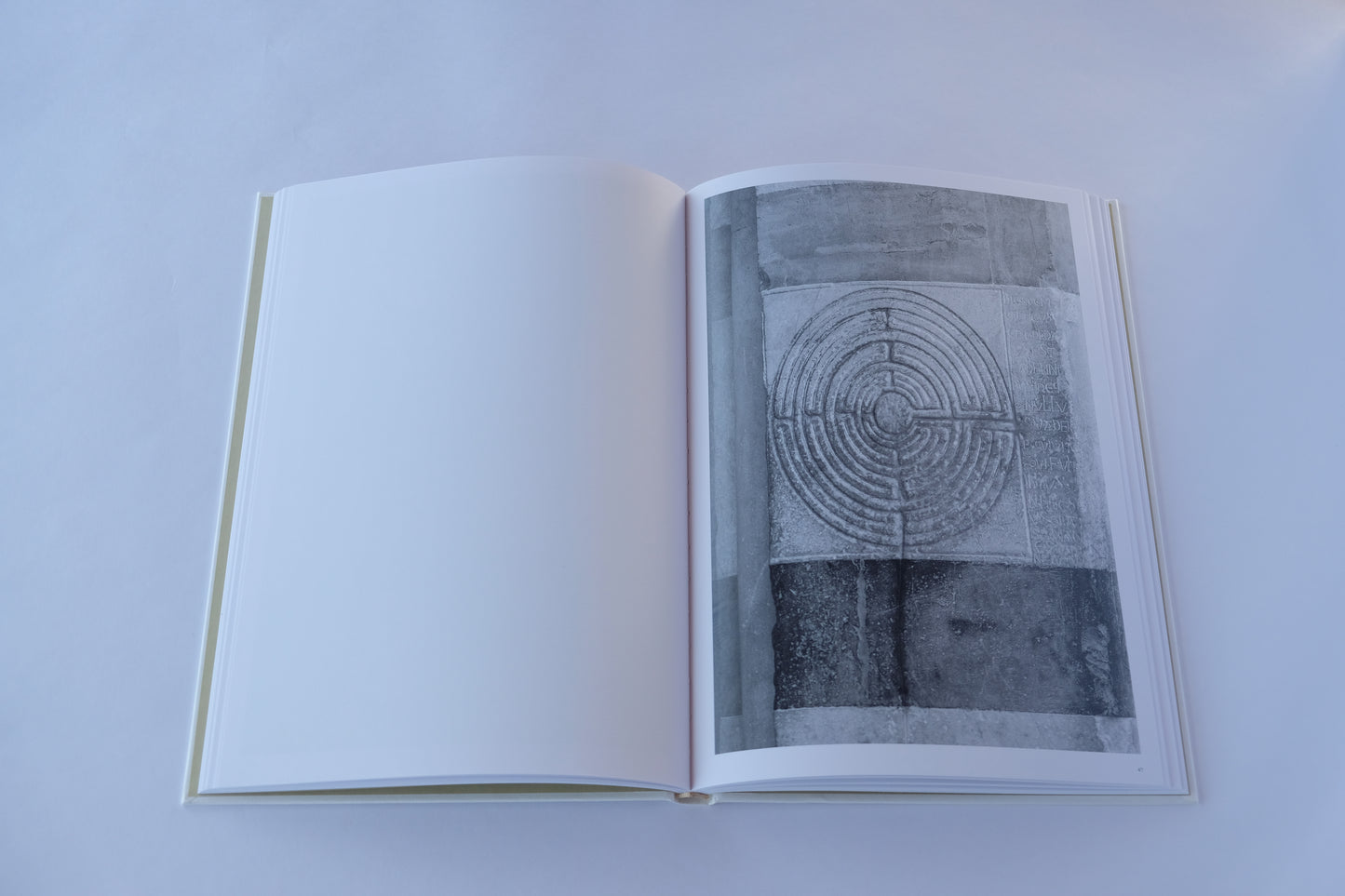 Art Book 『 THE PALACE by Mårten Lange 』