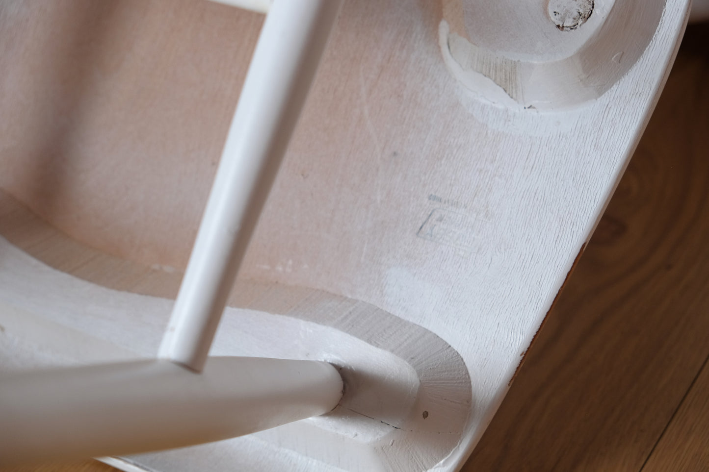 Ilmari Tapiovaara Fanett Chair White