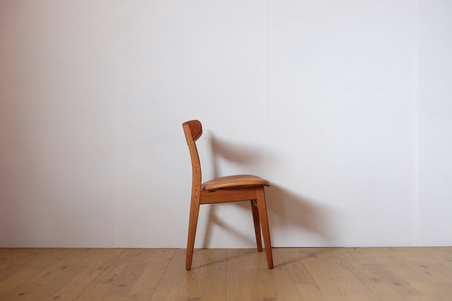 Hans J Wegner CH30 Dining chair