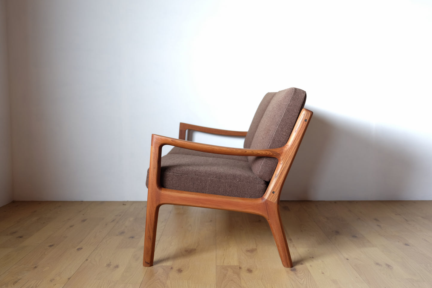Ole Wanscher model.169 "senator" sofa S様 Hold 〜9/30