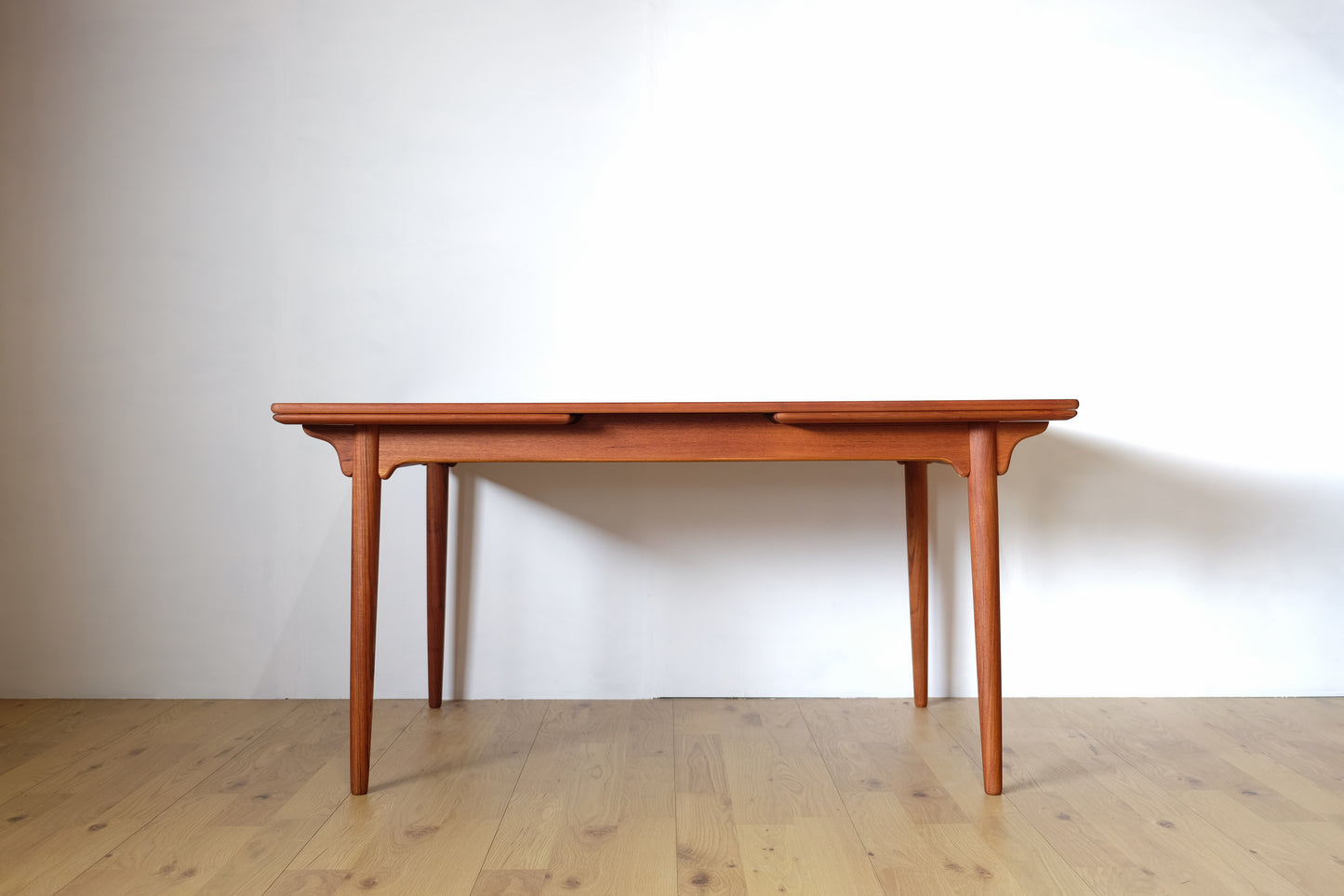 Gunni Omann Model 54 Dining Table