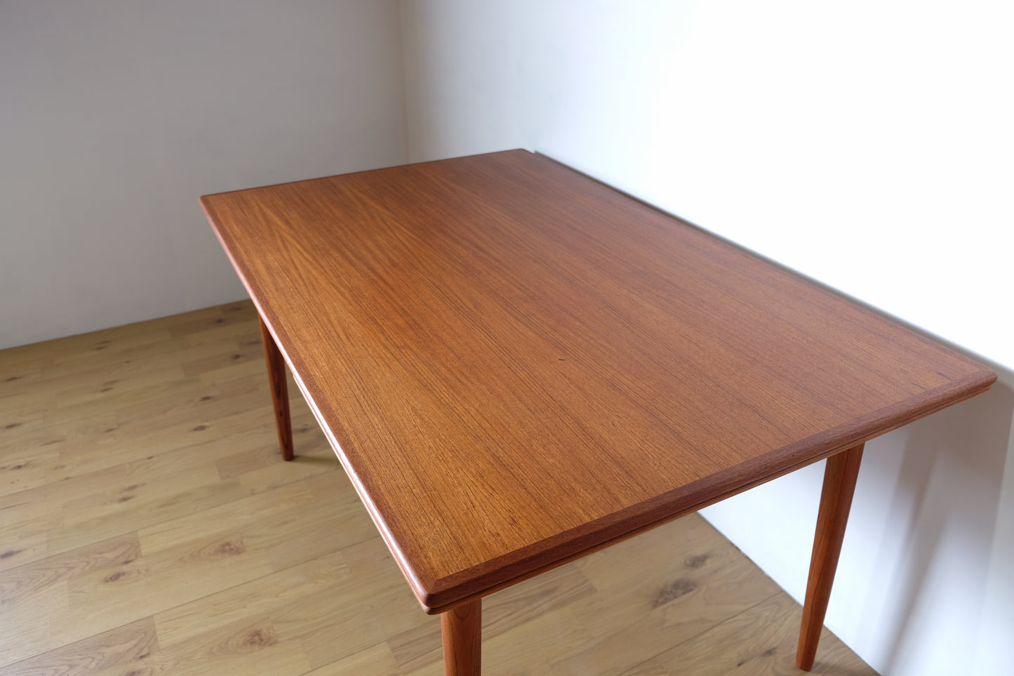 Gunni Omann Model 54 Dining Table