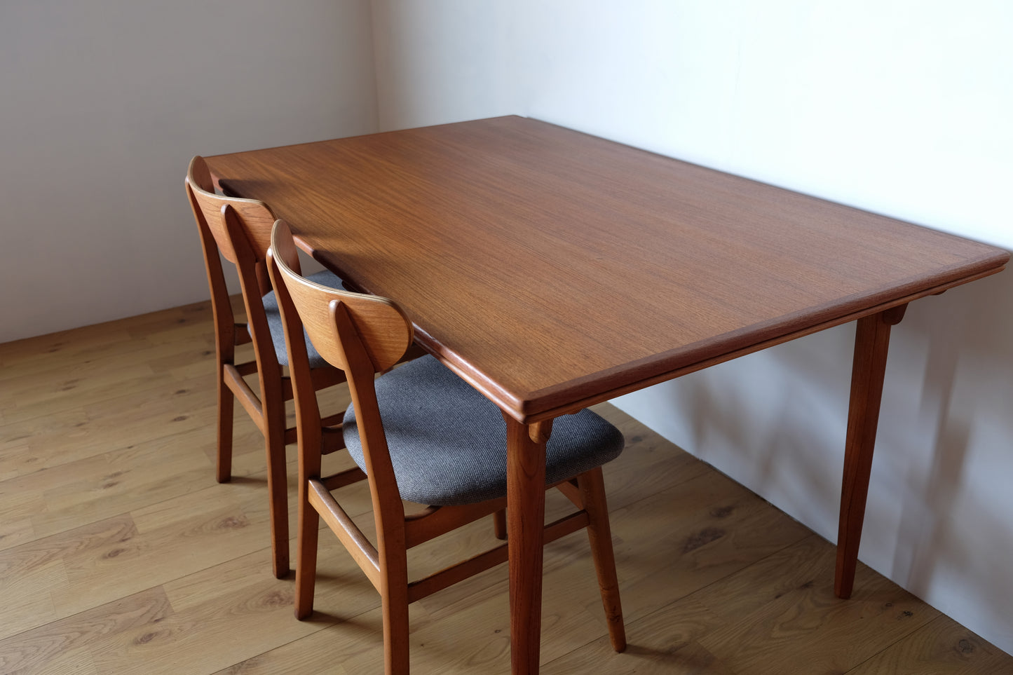 Gunni Omann Model 54 Dining Table