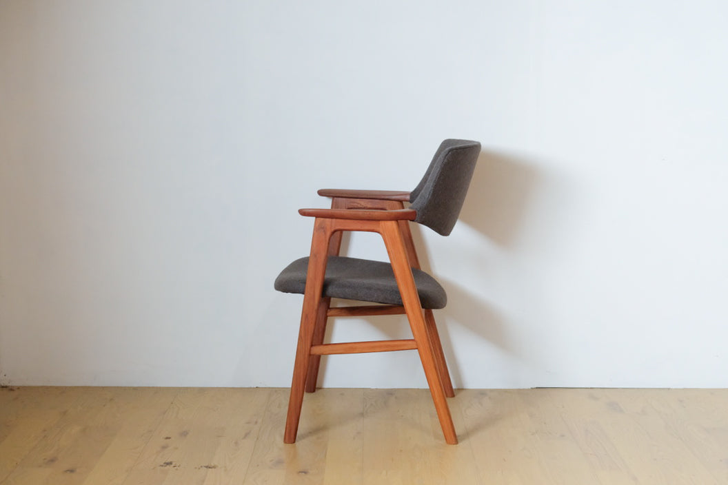 Erik Kirkegaard Arm chair