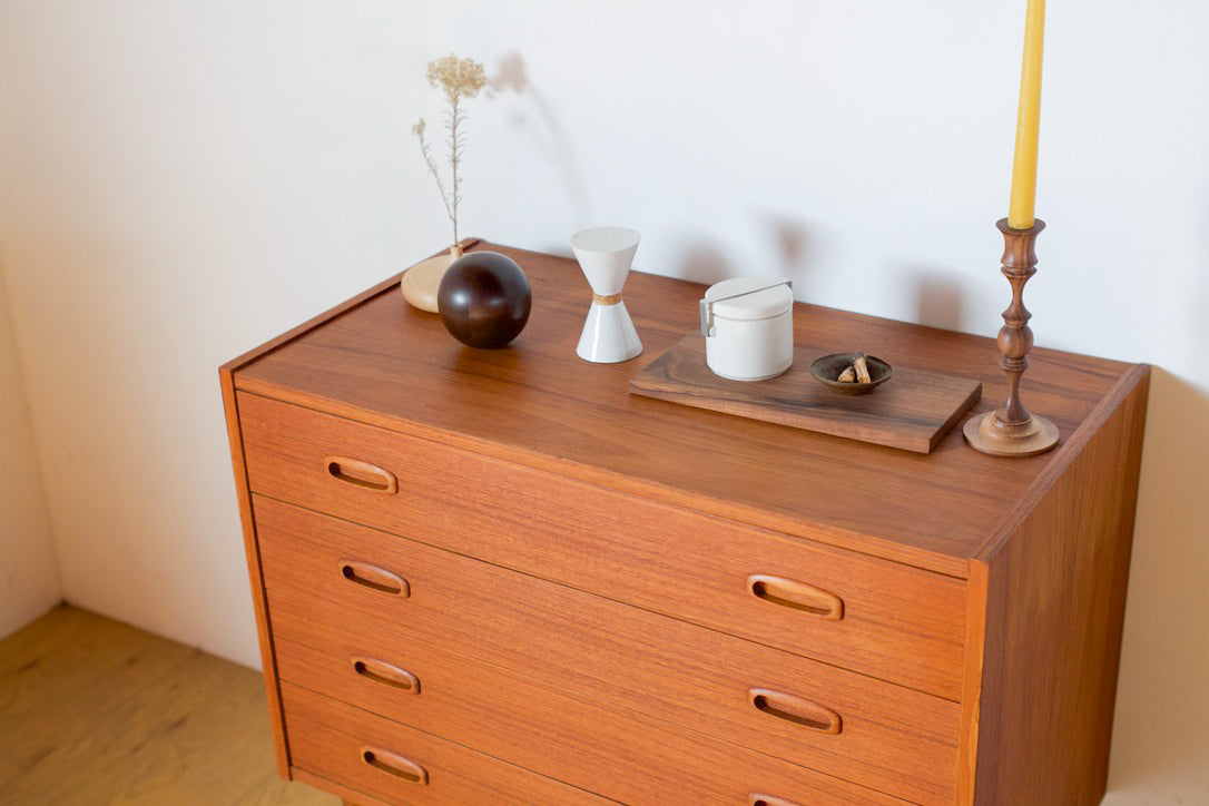 Chest for 4 drawers