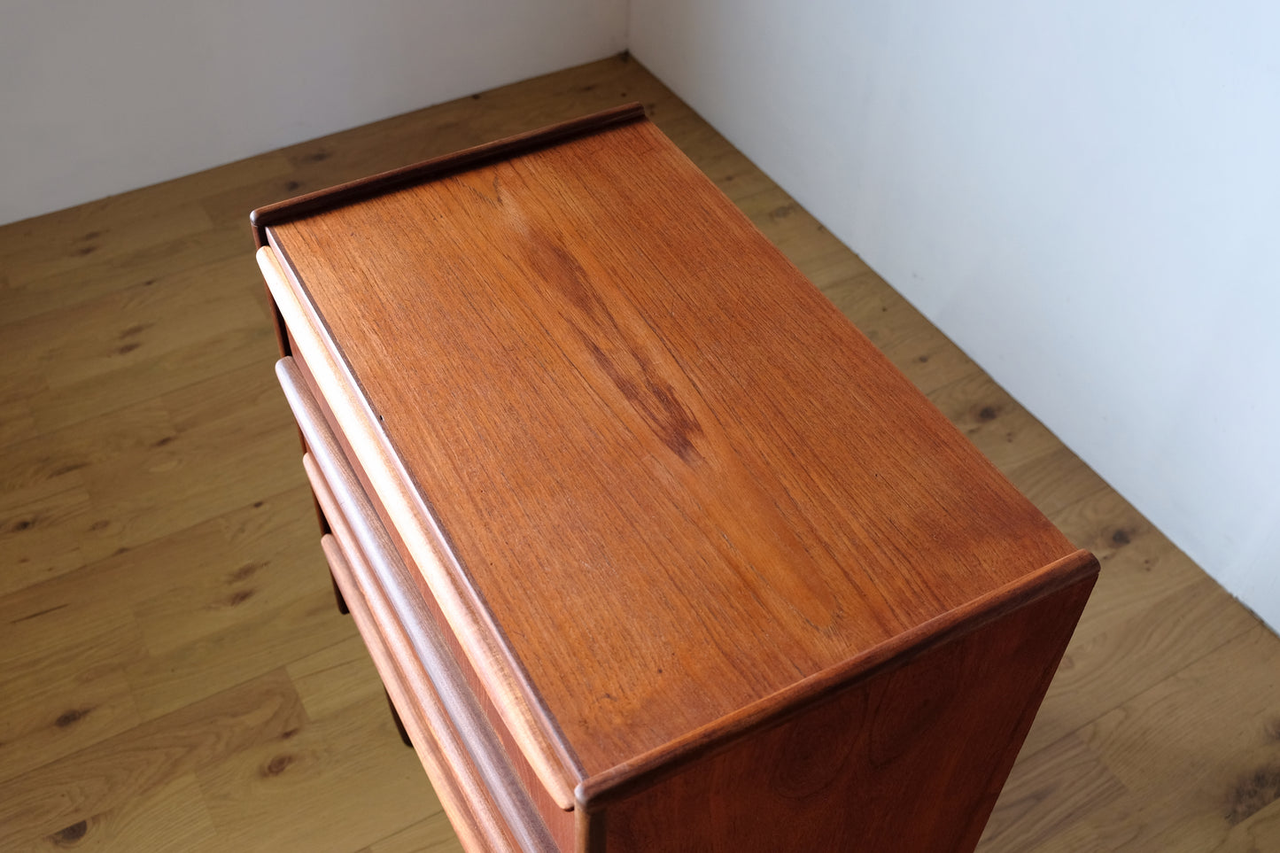 Chest for 4 drawers
