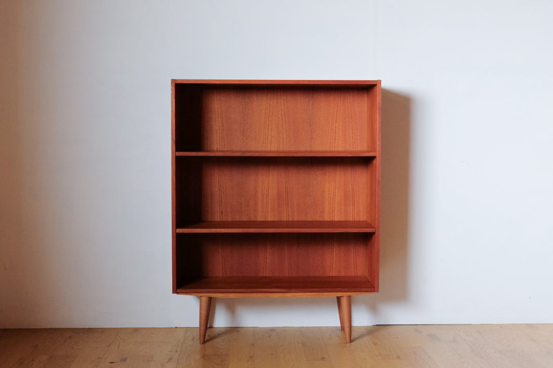 Book shelf
