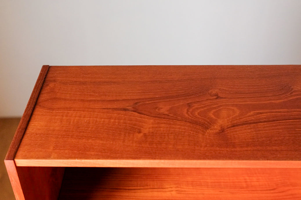 Book shelf