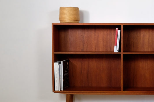 Book shelf