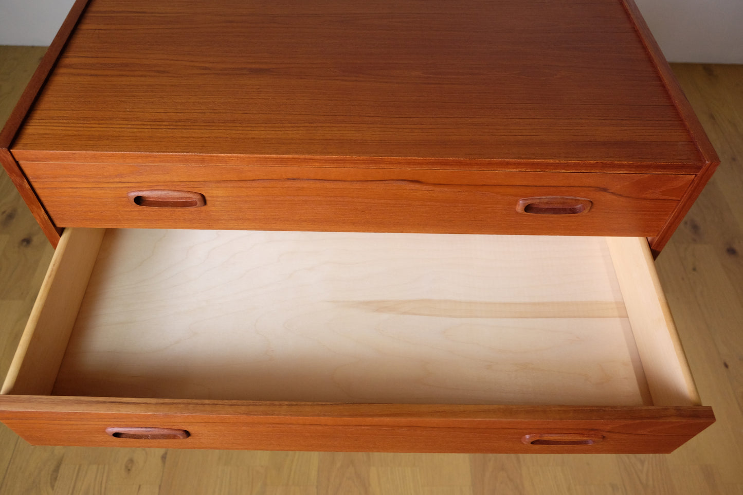 Chest for 4 drawers