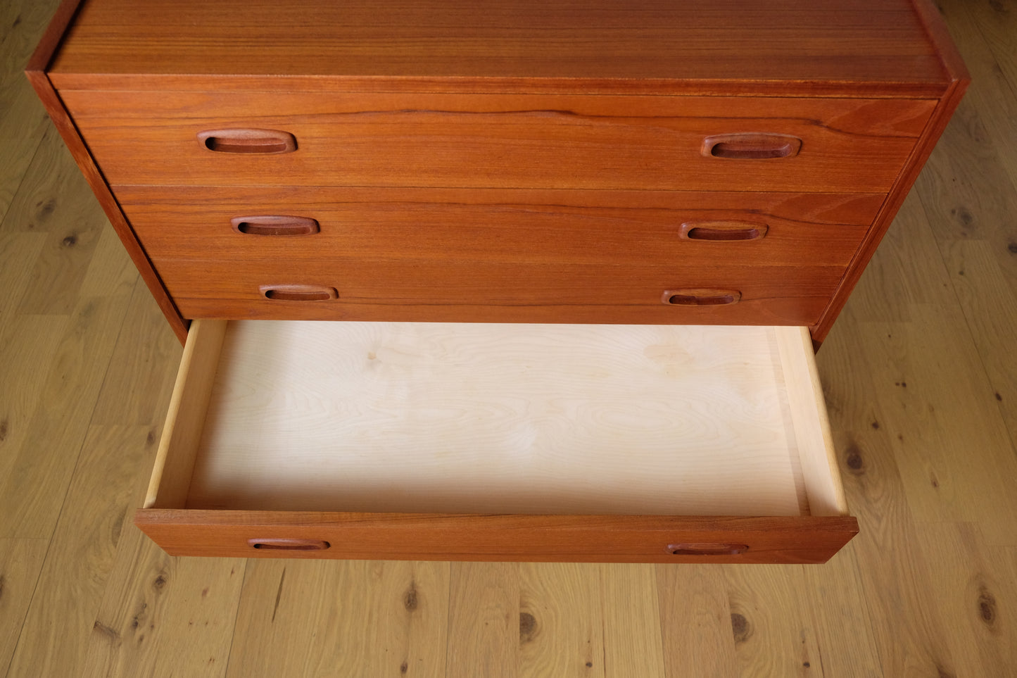 Chest for 4 drawers