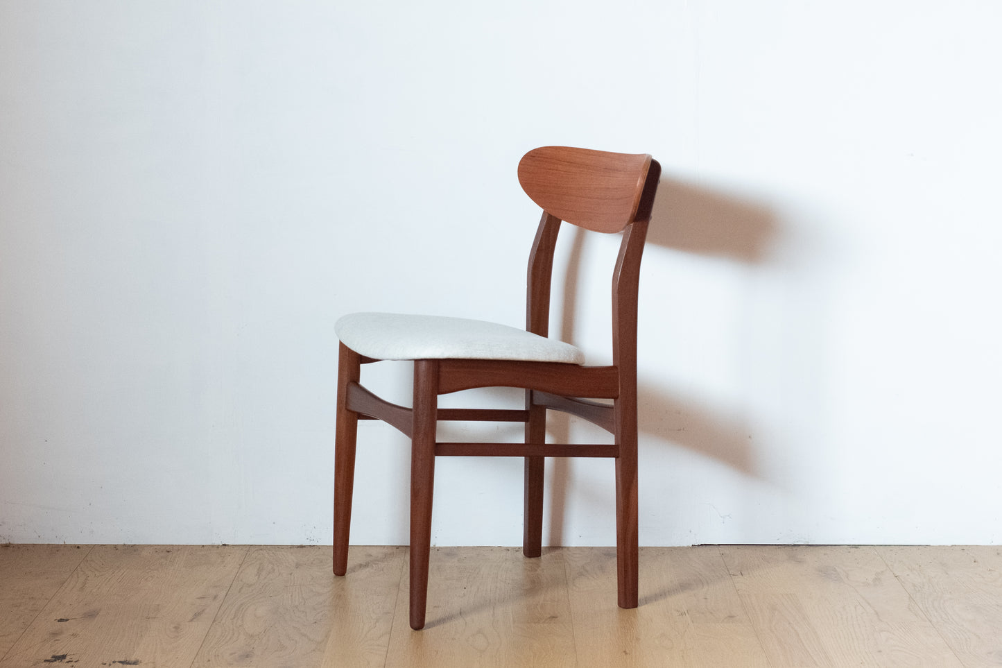 Dining chair