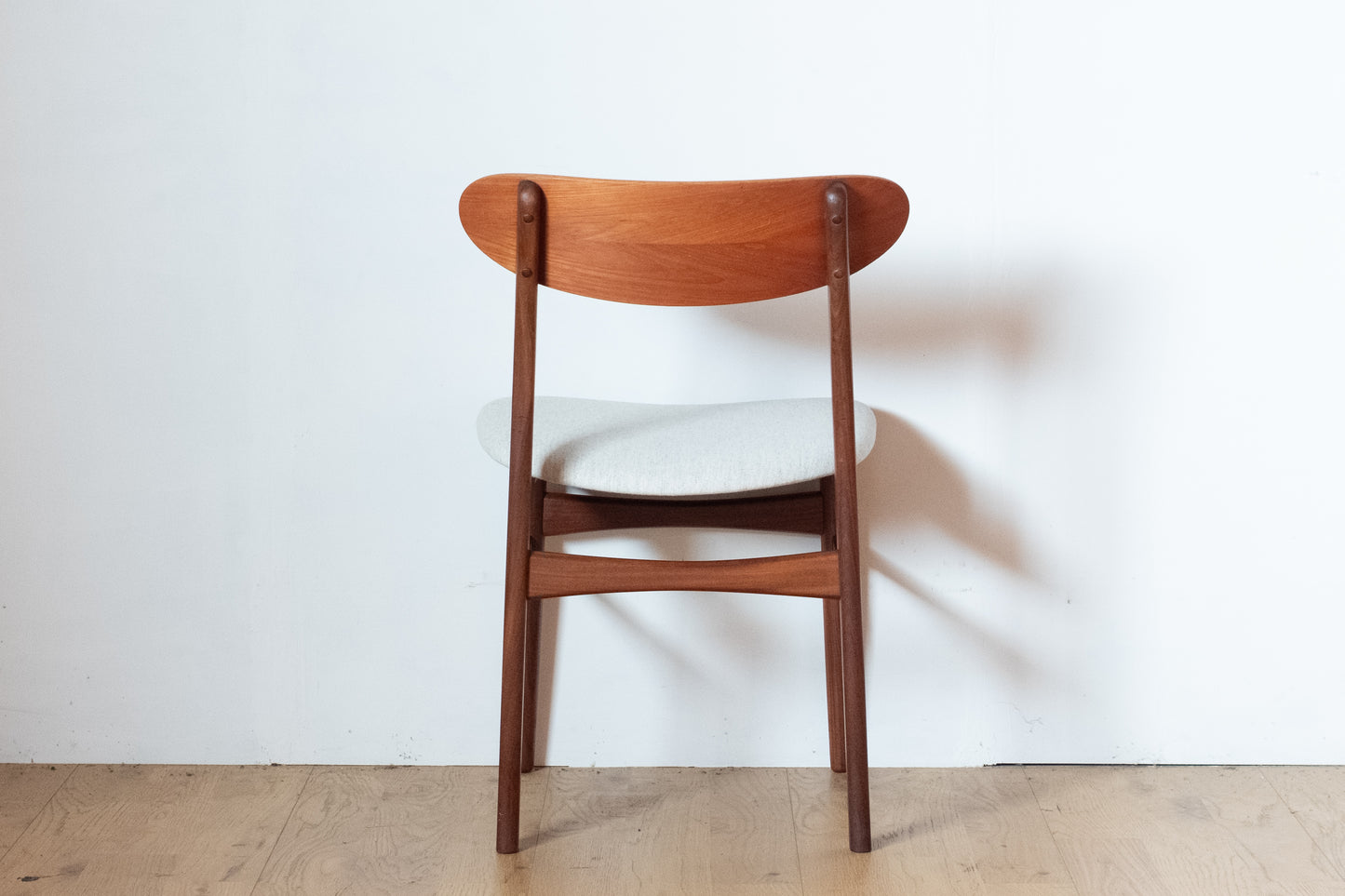 Dining chair