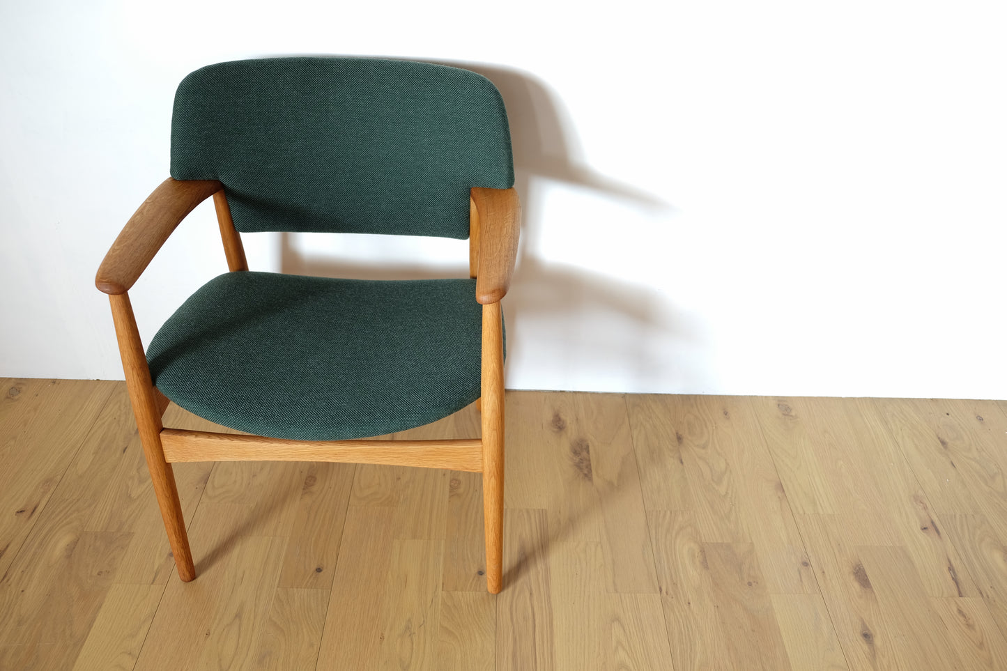 Arm Chair Ejnar Larsen & Aksel Bender Madsen Fritz Hansen model4205