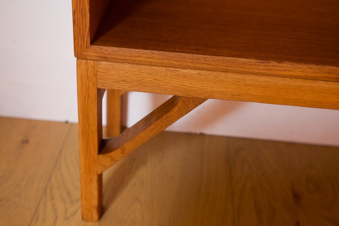 Børge Mogensen model.152 Book Shelf