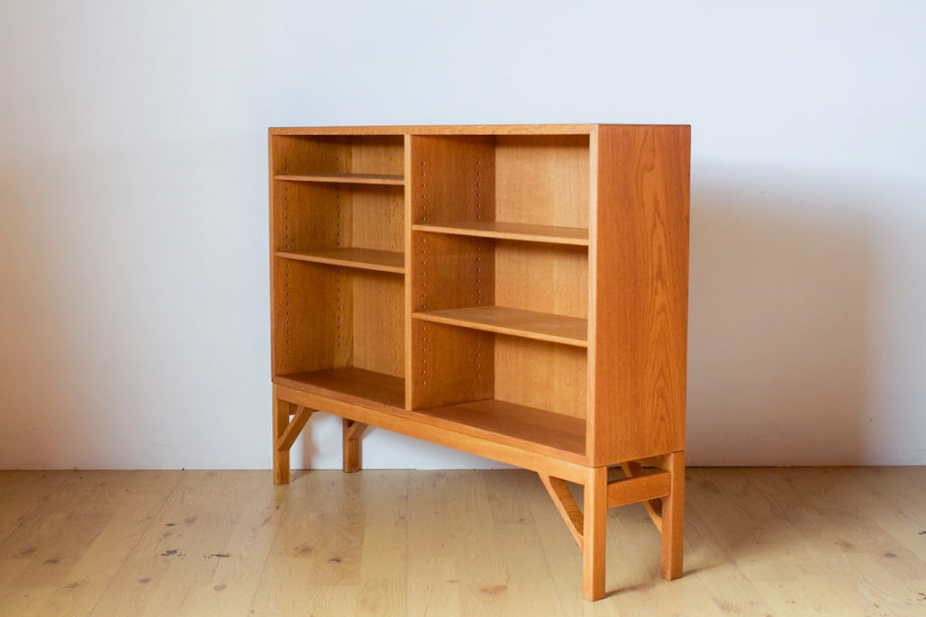 ボーエ・モーエンセン　ブックシェルフ　ハルタ　Borge Mogensen Borge Mogensen ブックシェルフ オーク | 北欧家具 haluta (ハルタ)