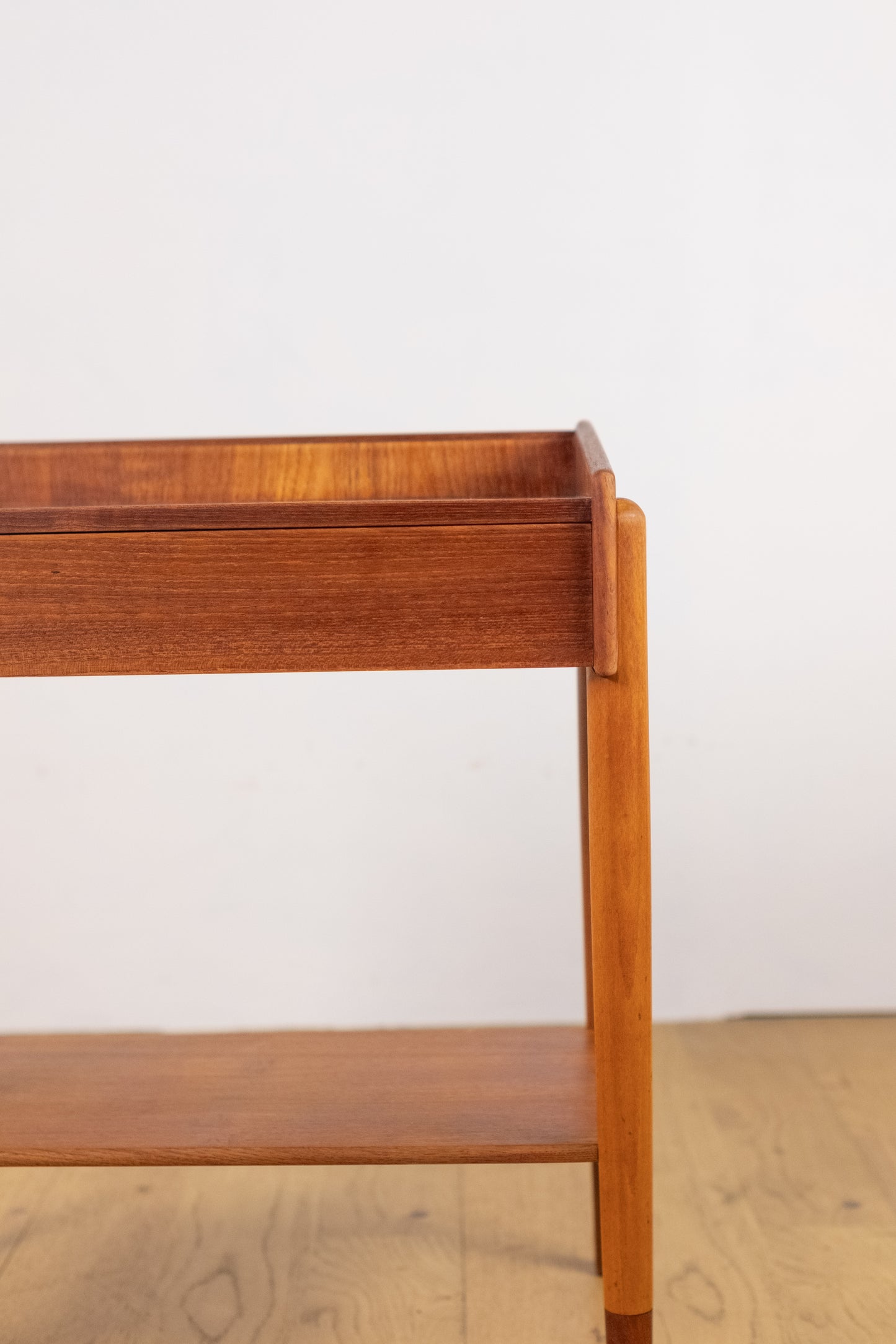 Børge Mogensen Bed side board   model.148