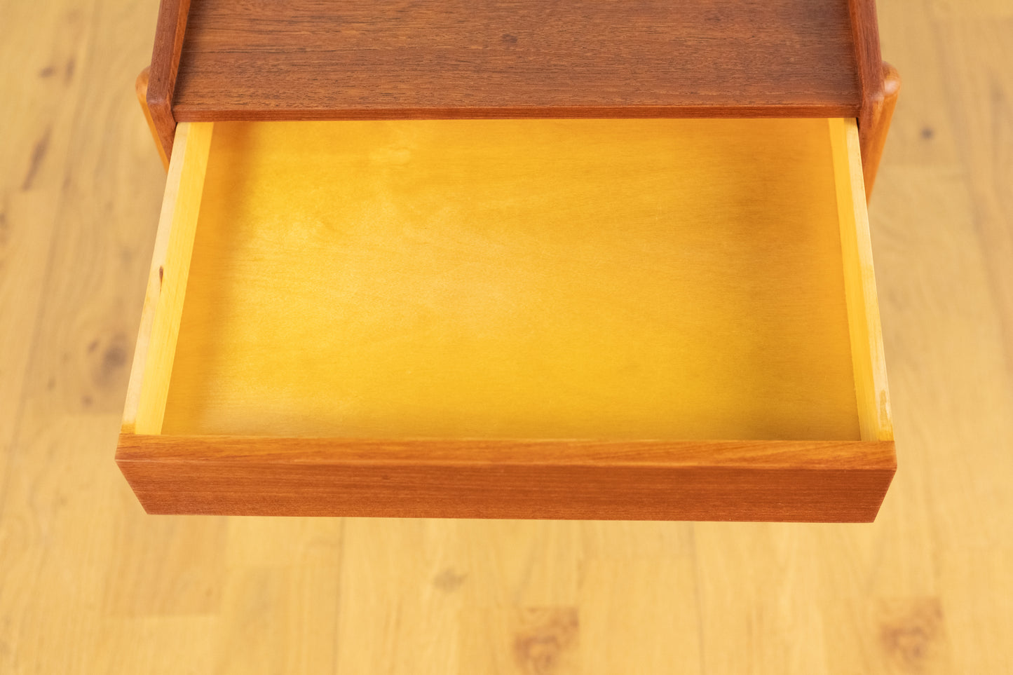 Børge Mogensen Bed side board   model.148