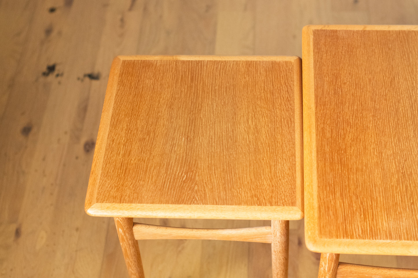 Nest Table