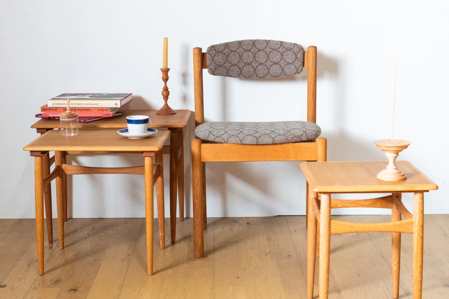 Nest Table