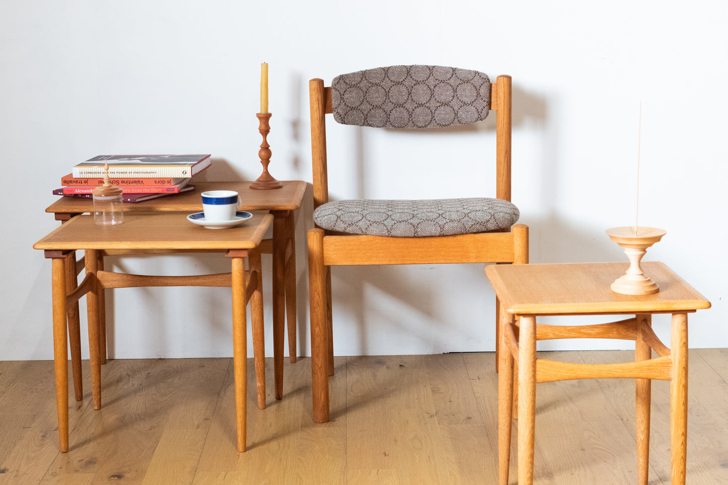 Nest Table