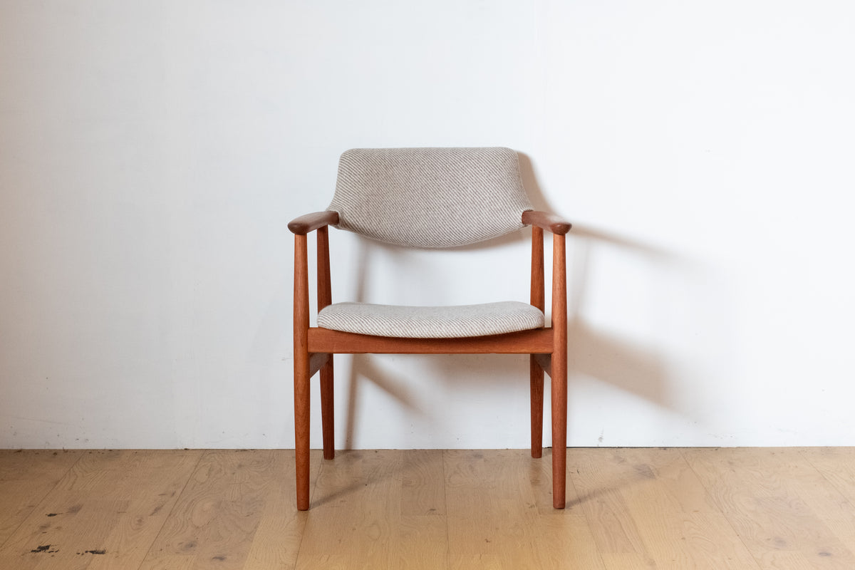 Erik Kirkegaard Arm chair