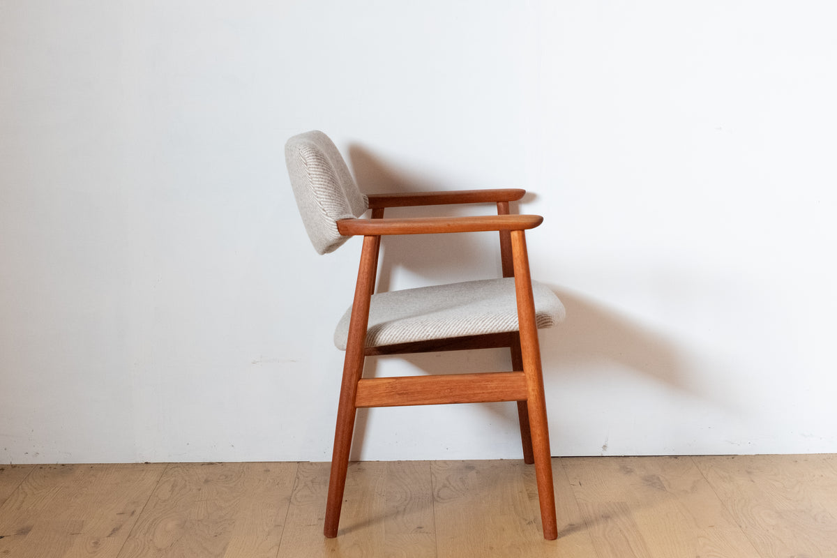 Erik Kirkegaard Arm chair
