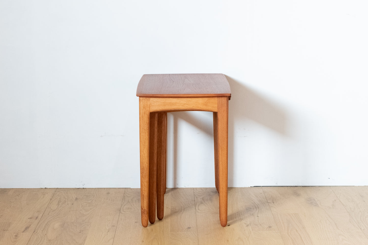 Svend Aage Madsen  Nest Table