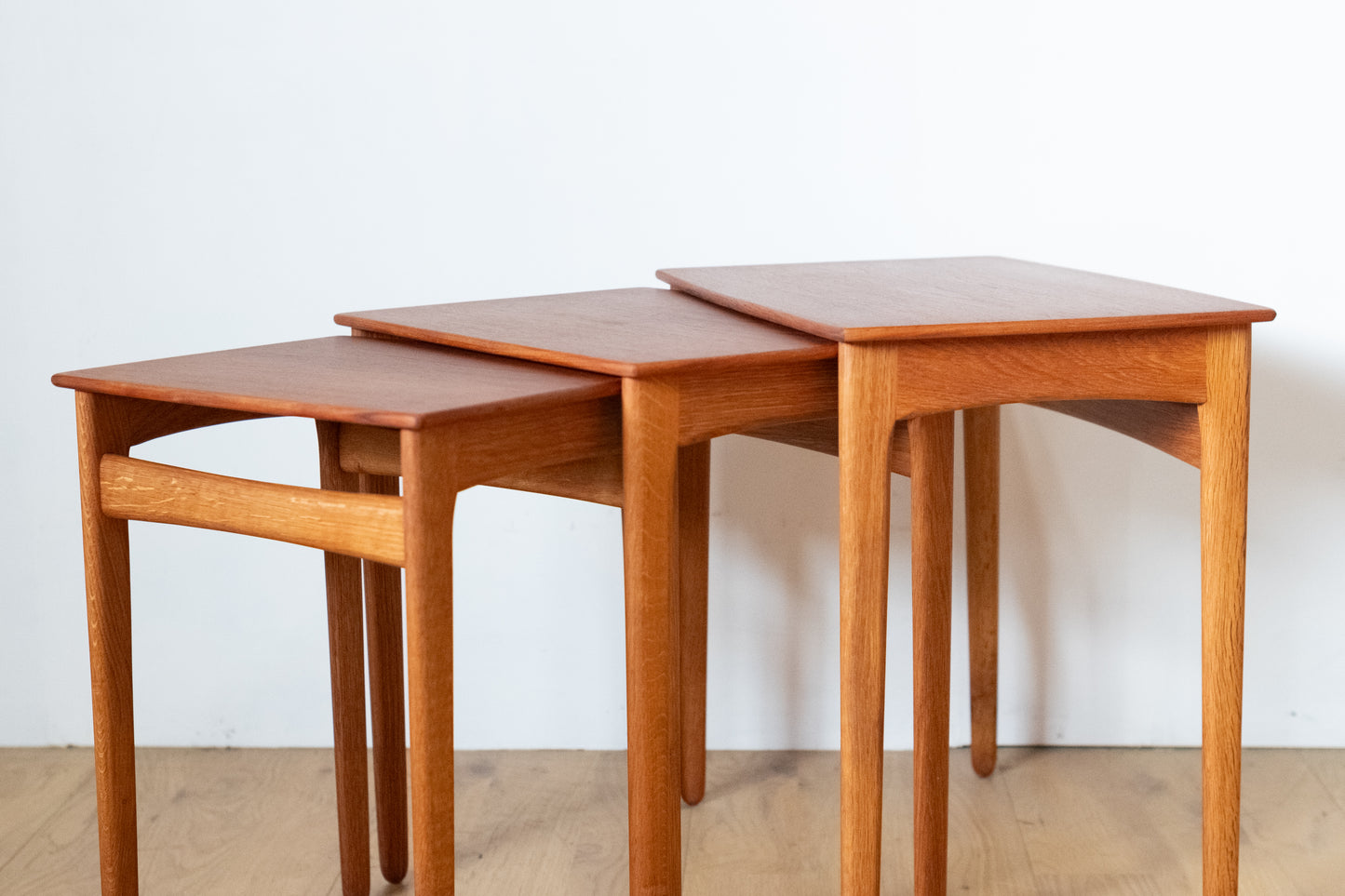 Svend Aage Madsen  Nest Table