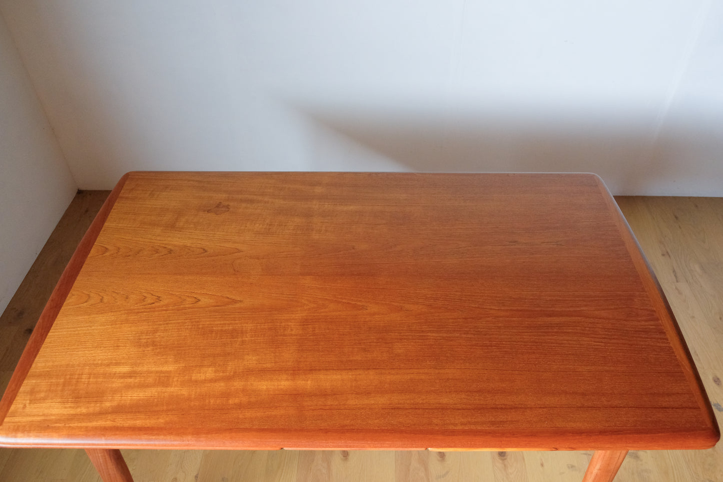 Svend Aage Madsen  Dining table