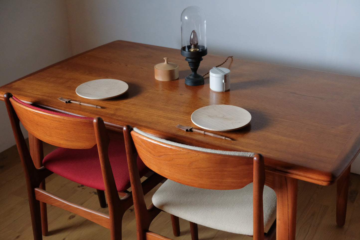 Svend Aage Madsen  Dining table